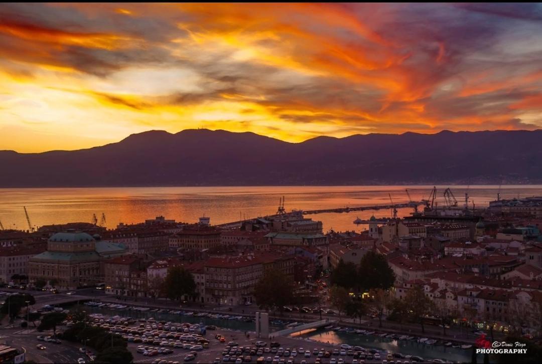 Adriatica Lägenhet Rijeka Exteriör bild