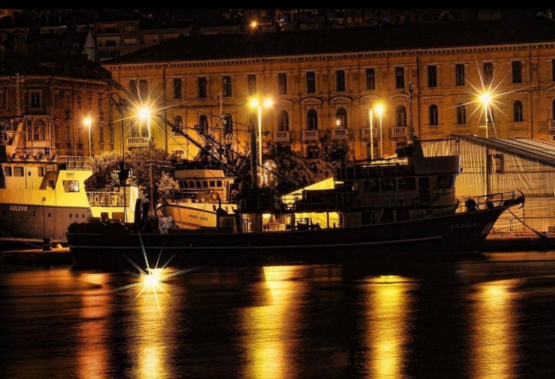 Adriatica Lägenhet Rijeka Exteriör bild