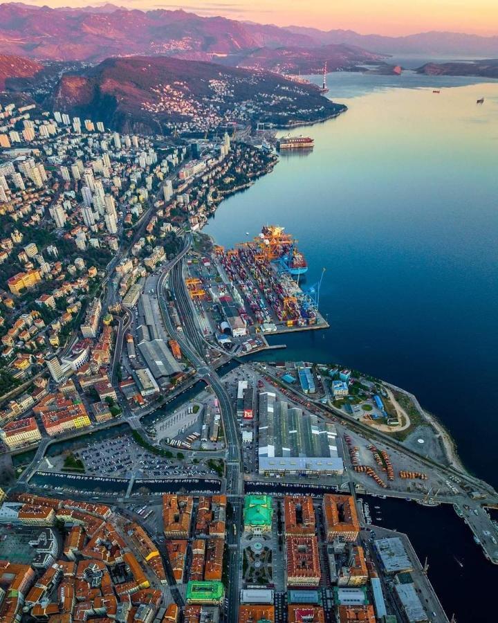 Adriatica Lägenhet Rijeka Exteriör bild
